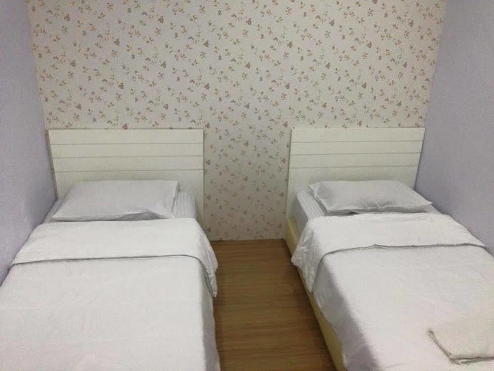 Malacca Voyage Cottage Lodge מראה חיצוני תמונה