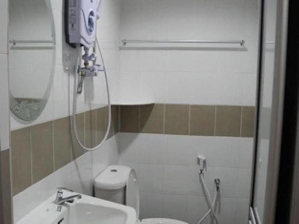 Malacca Voyage Cottage Lodge מראה חיצוני תמונה