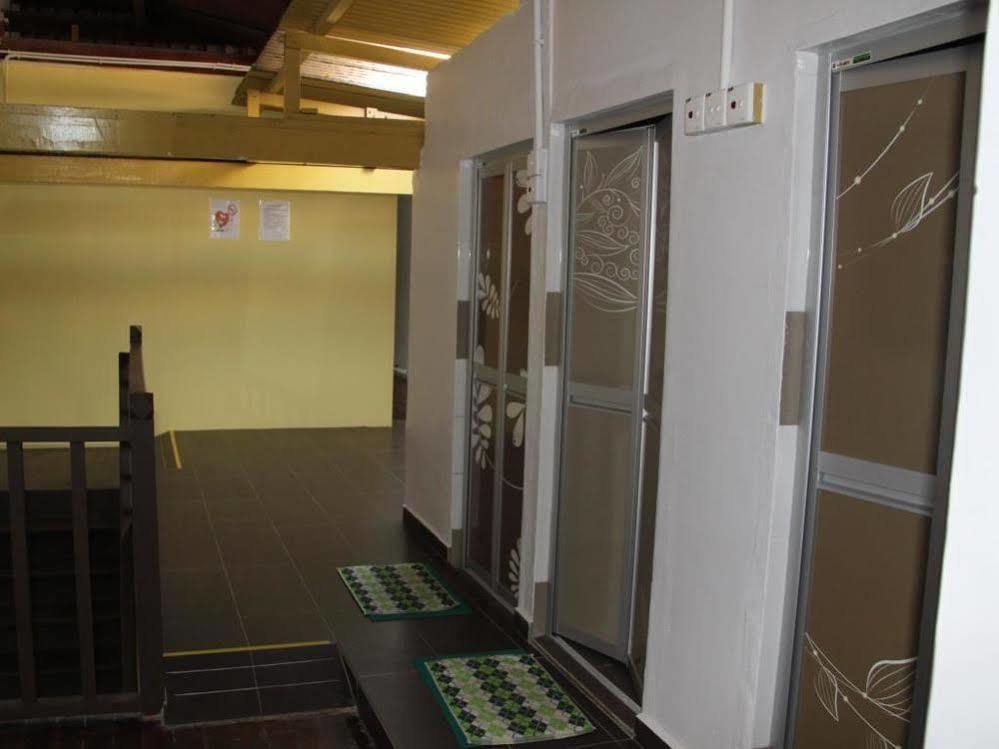 Malacca Voyage Cottage Lodge מראה חיצוני תמונה